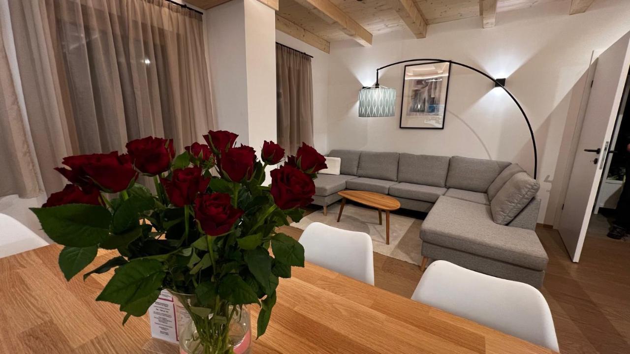 Mountain Inn Chalets & Apartments ヴァルヒゼー エクステリア 写真