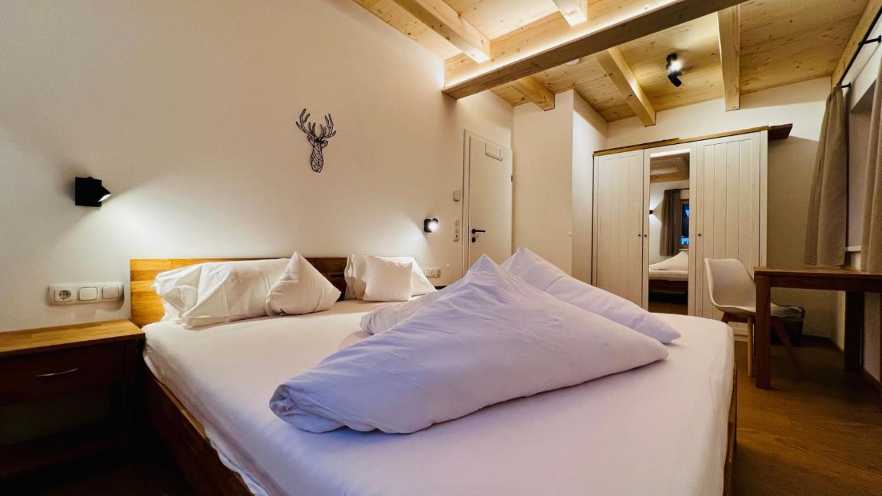 Mountain Inn Chalets & Apartments ヴァルヒゼー エクステリア 写真