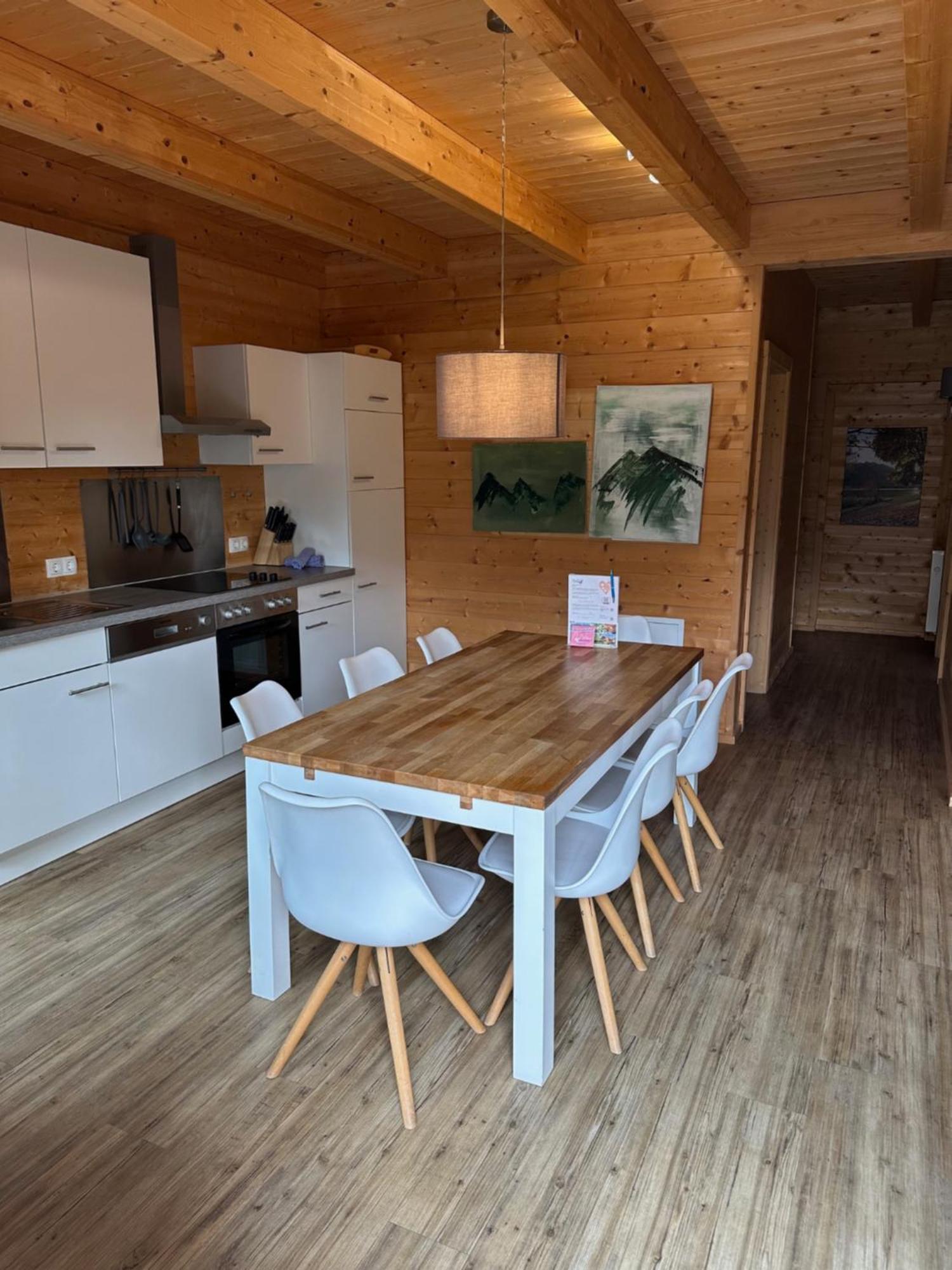 Mountain Inn Chalets & Apartments ヴァルヒゼー エクステリア 写真