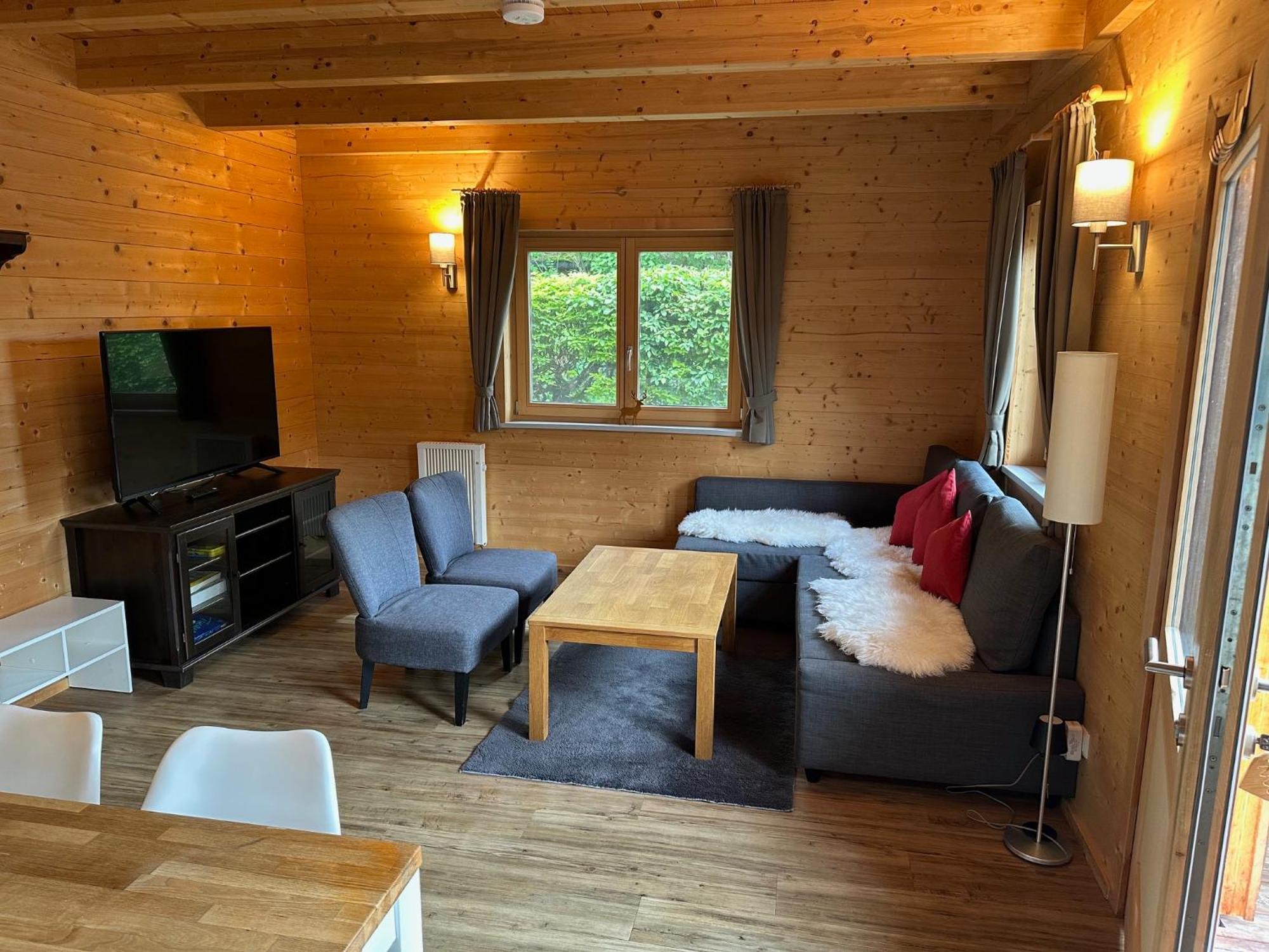 Mountain Inn Chalets & Apartments ヴァルヒゼー エクステリア 写真