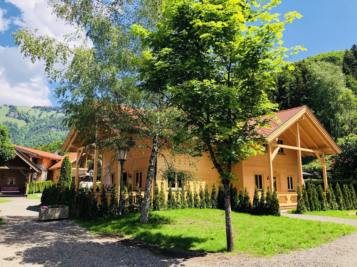 Mountain Inn Chalets & Apartments ヴァルヒゼー エクステリア 写真